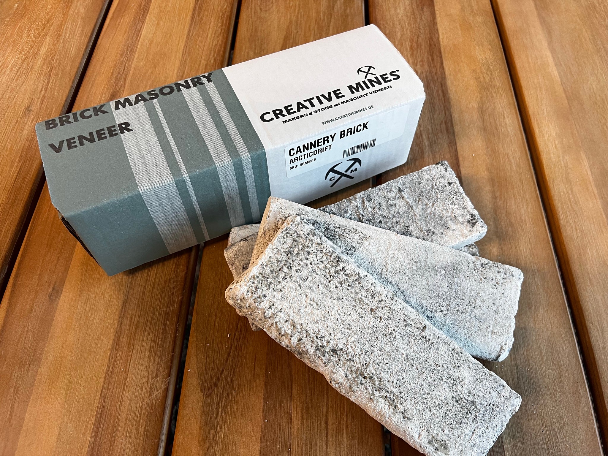 Ghosted Cannery Brick™ Veneer – Creative Mines Brick Store